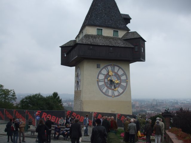 uhrturmaufdemschlossberg.jpg